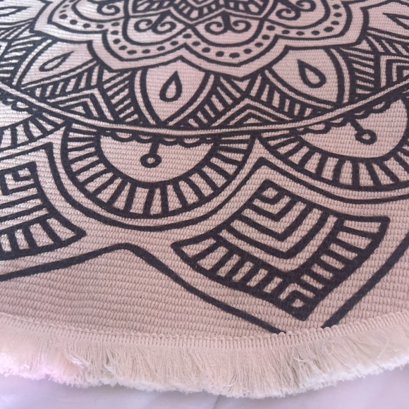 Boho wall rug 36” - Picture 2 of 2